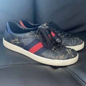 gucci ace tiger shoes